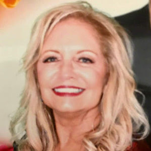 Meet your Posher, Candace